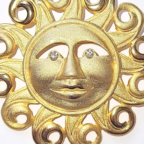 TANA SUN BROOCH - RHINESTONE EYES - Picture 2 of 6